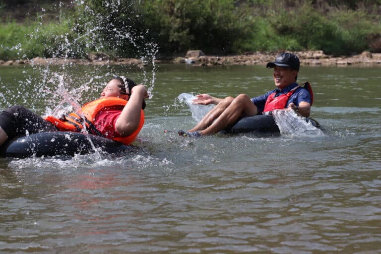 Tubing in Nam khan, Luang Prabang - Laos