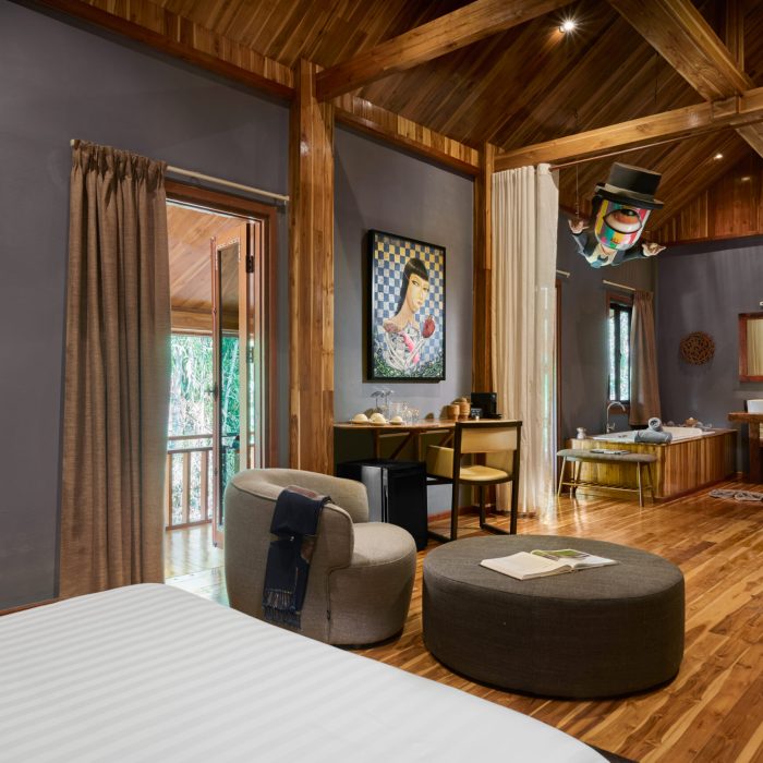 Art Suite Interior FR bdv scaled