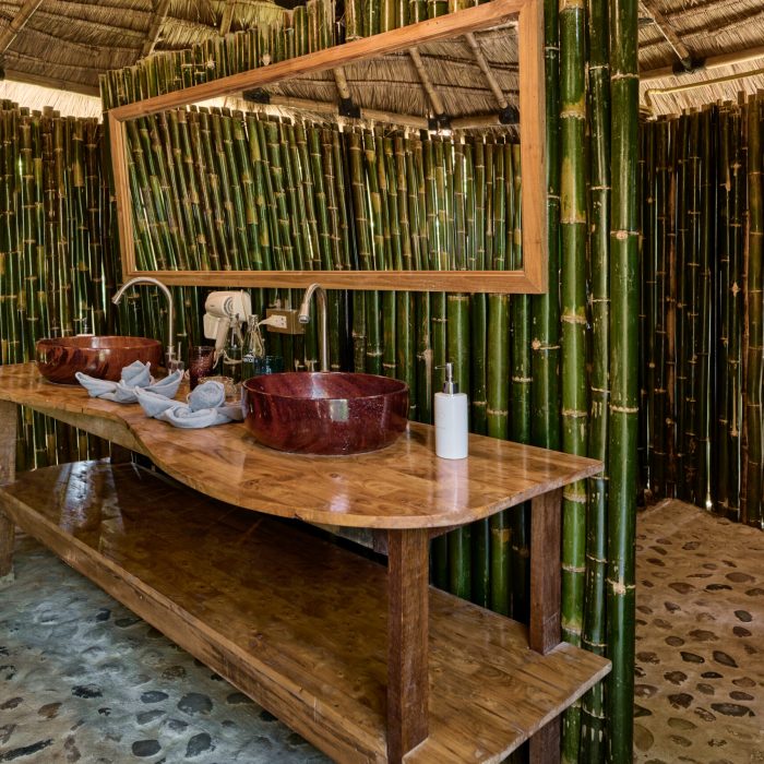 Explorer Tent Private Bathroom FR bdv scaled