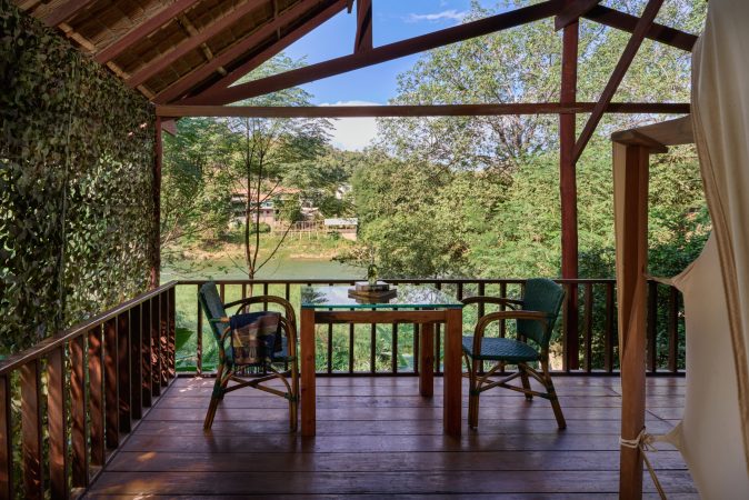 Explorer Tent Terrace FR bdv 1 scaled