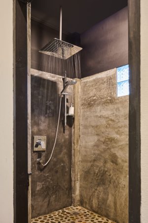 Namkhan Deluxe Shower FR bdv scaled