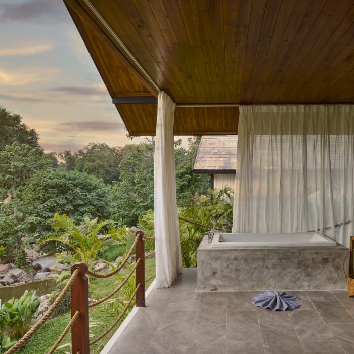 Namkhan Suite Balcony MR bdv2