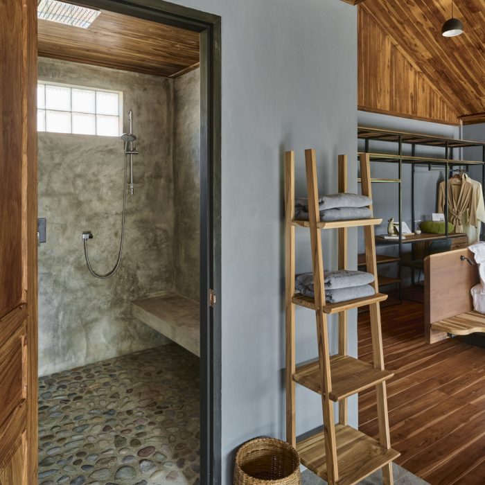 Namkhan Suite Bathroom MR bdv