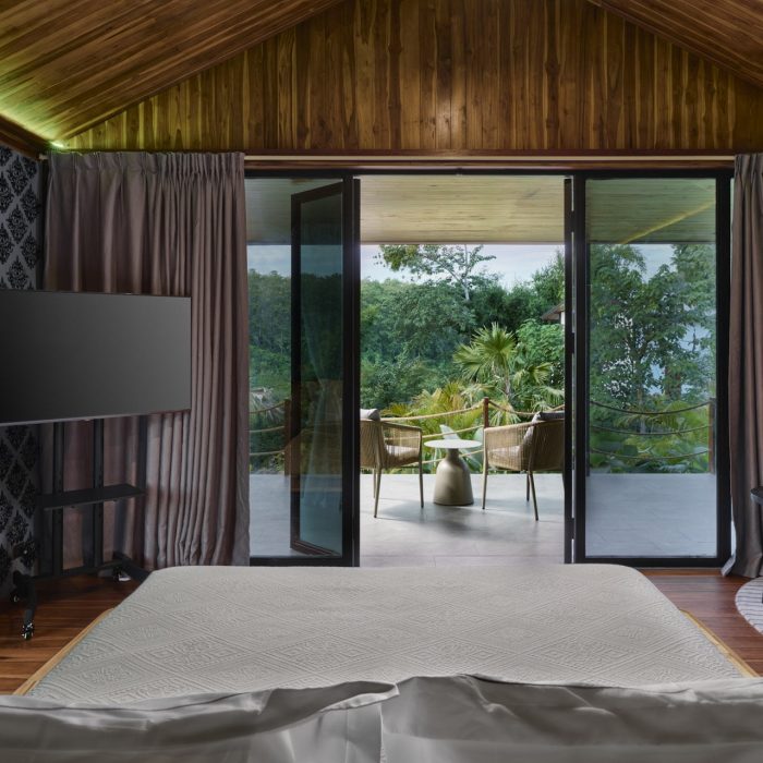 Namkhan Suite Bedroom MR bdv