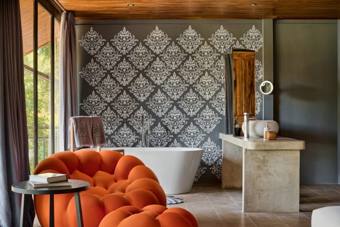 Sunset Villa 8 Bathroom MR bdv scaled